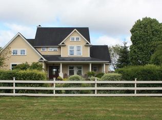 304 Lincoln Ave, Ferndale, CA 95536