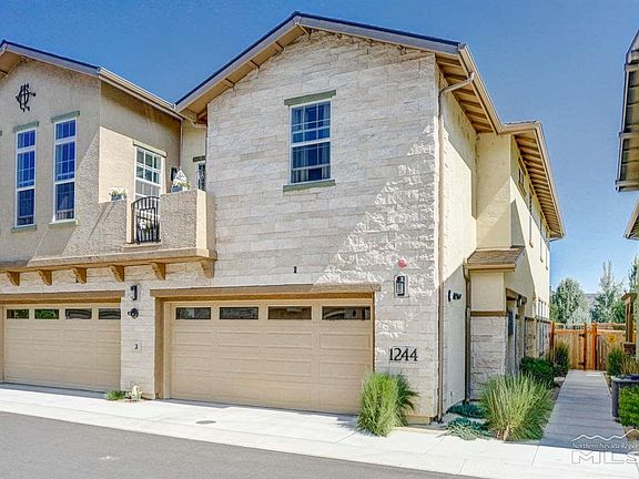 2nd image of 1244 Cinch Trl Unit 3