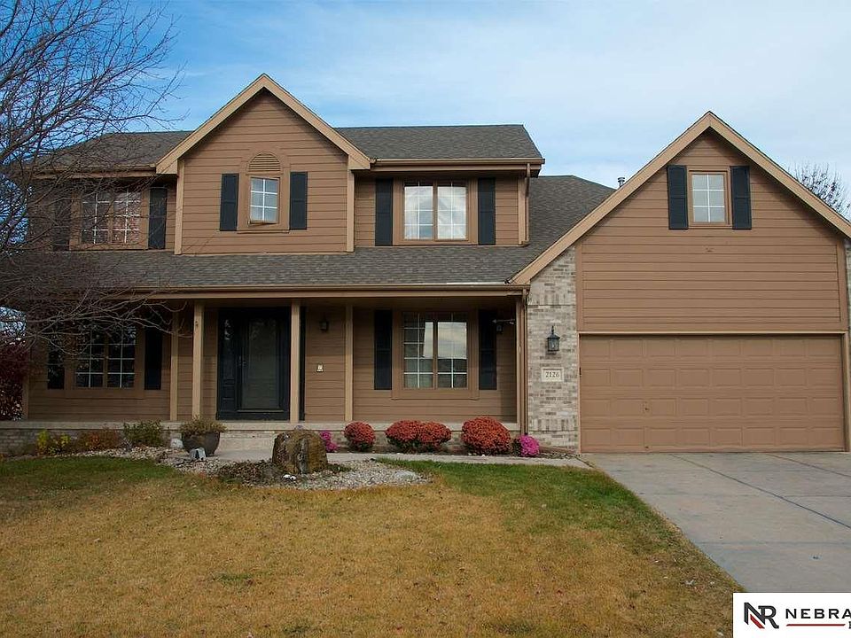 1st image of 2126 Franklin Dr