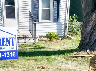 1027 35th St SW, Wyoming, MI 49509