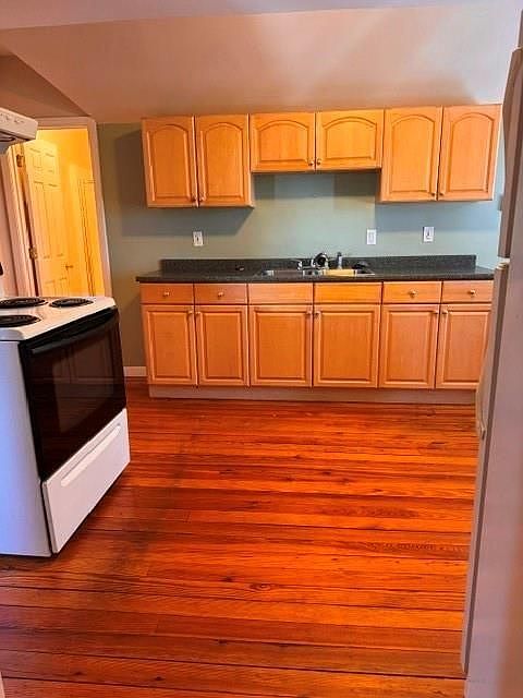 1st image of 595 Armistice Blvd #3