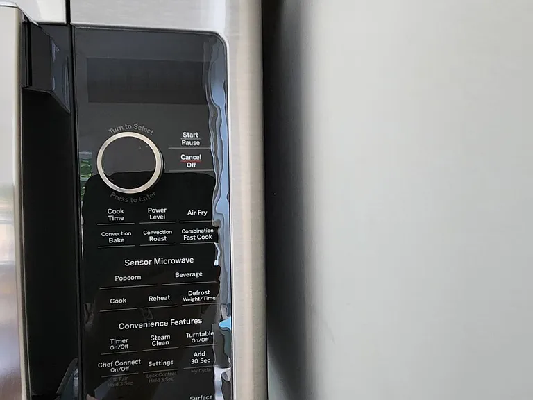 Oven includes microwave, convection, air fry and other settings.