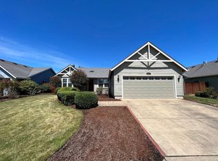 831 Greenwich Ave, Eugene, OR 97404