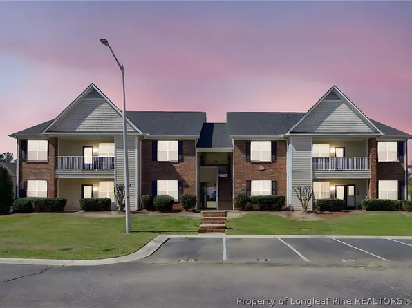 656 Brandermill Rd Unit 104, Fayetteville, NC 28314
