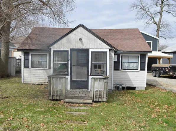 4632 Wesley Dr, Clear Lake, IA 50428