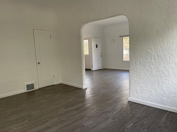 5th image of 1500 S Wooster St #1-2-4