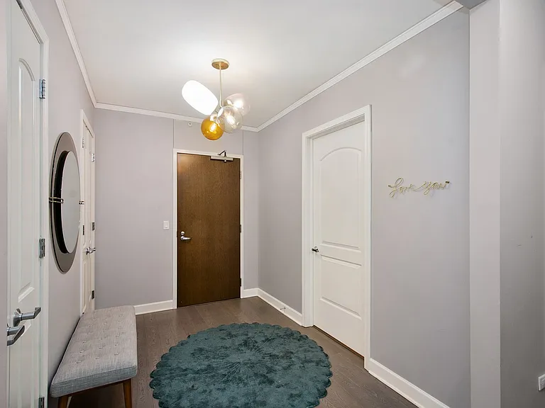 450 E Waterside Dr #1102 — Photo 2