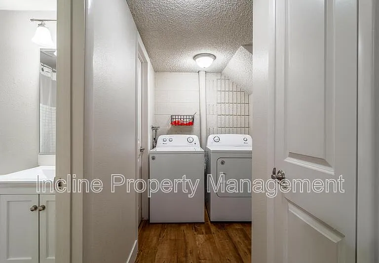 781 N Valley View Dr #16 — Photo 6