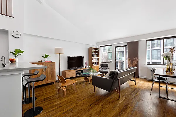 Rented by Compass | media 3