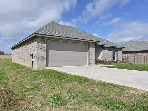 2nd image of 134 Grand Rue