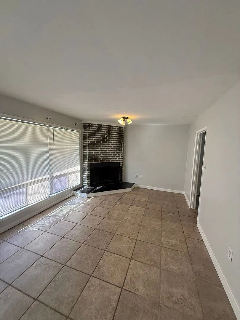 Move-In Ready 3BR/1.5BA Home in South Jackson | Affordable & Convenient — Photo 3