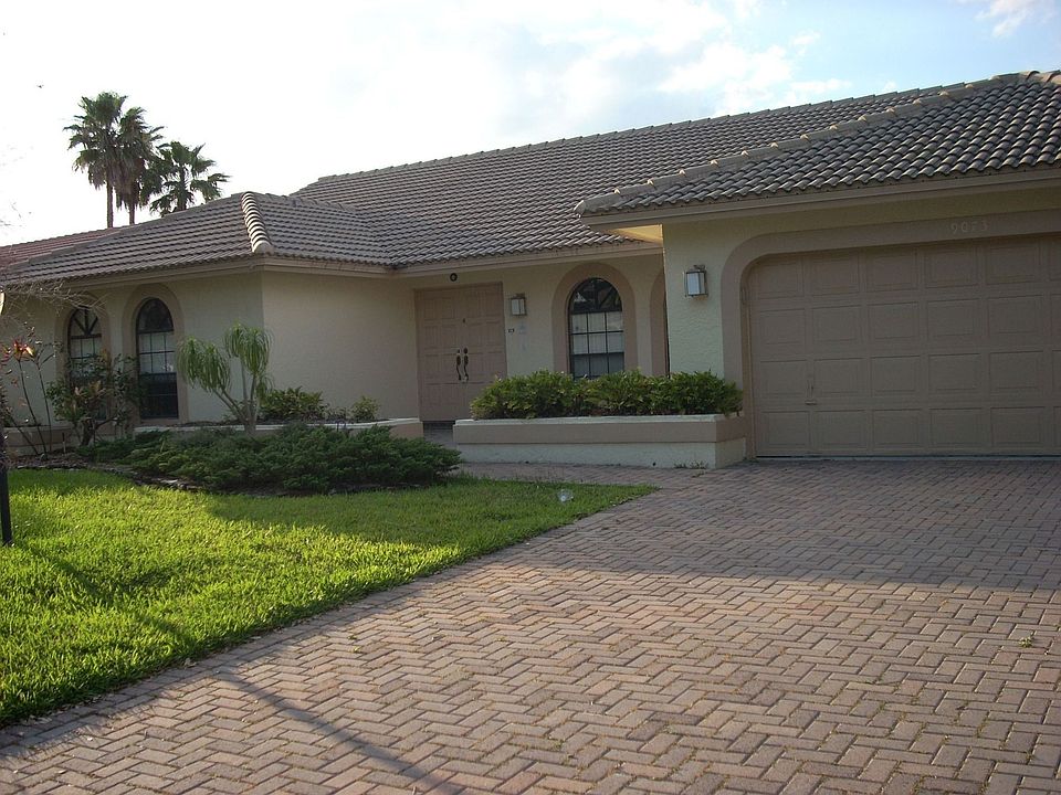 1st image of 9073 NW 53rd Mnr
