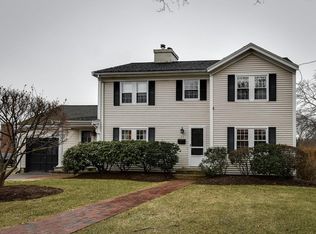 22 Thornton Rd, Needham, MA 02492