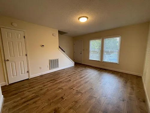 2359 Hendersonville Rd #12 Photo 1
