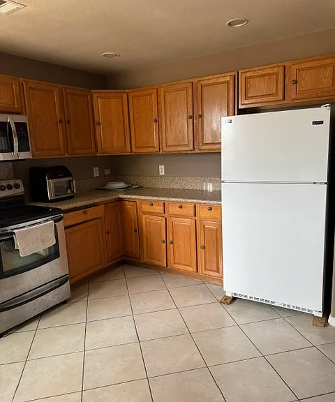 8760 Bay Ave #2 — Photo 6