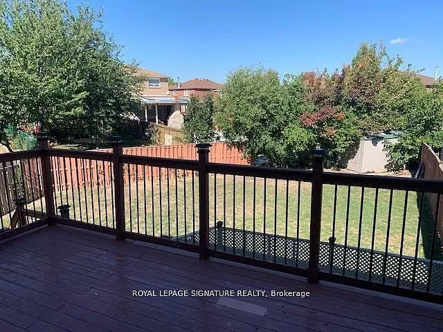 248 Breton Ave #UPPER LEVEL — Photo 19