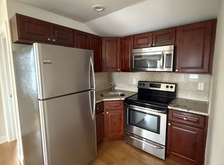 81 Lester St, Wallington, NJ 07057