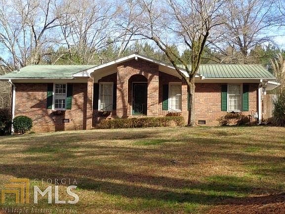 1st image of 140 Brookwood Dr