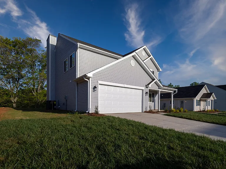 3662 Foxton Dr — Photo 4