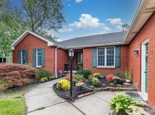 42 Trails End, Grand Island, NY 14072