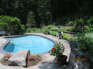 145 Mountainside Rd, Mendham, NJ 07945