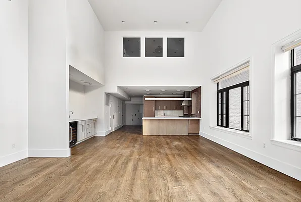 Rented by Compass | media 14