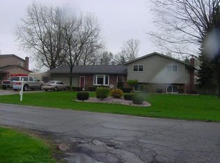 5222 Montgomery Rd, Shelby Township, MI 48316