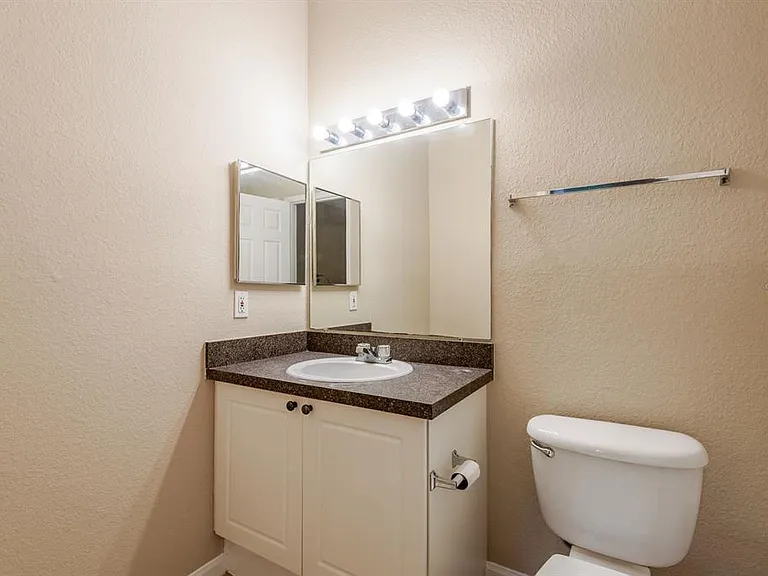2107 Portofino Pl #30-3025 — Photo 26