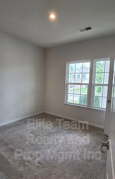 7347 Raylee Ave SW — Photo 12
