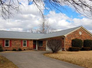 443 Lamont Dr, Lexington, KY