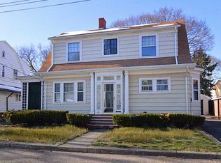 64 Potter St, Pawtucket, RI 02860