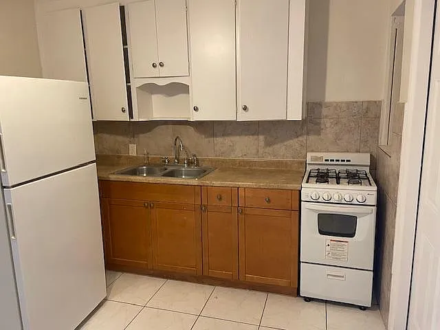 1936 Monroe St #2 — Photo 7