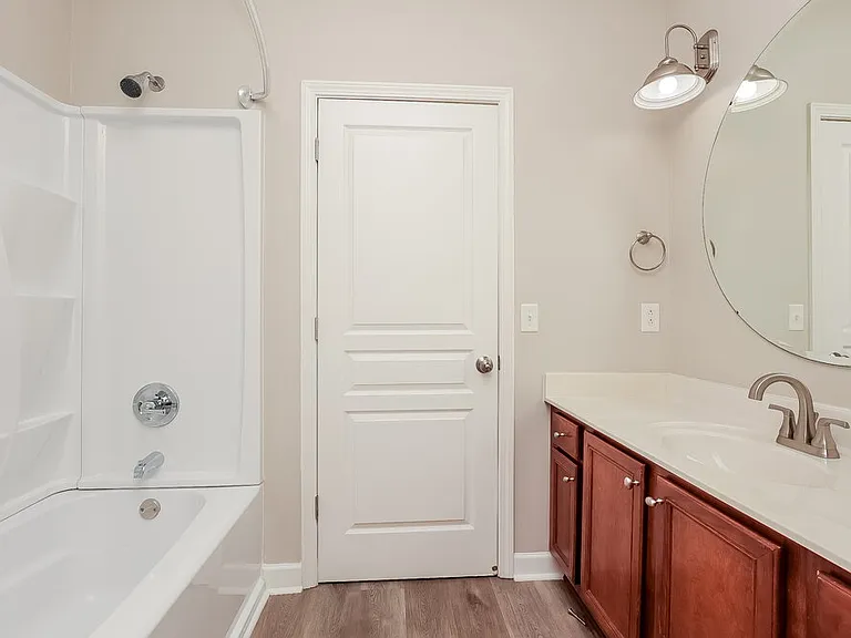 832 Hammersmith Dr — Photo 11