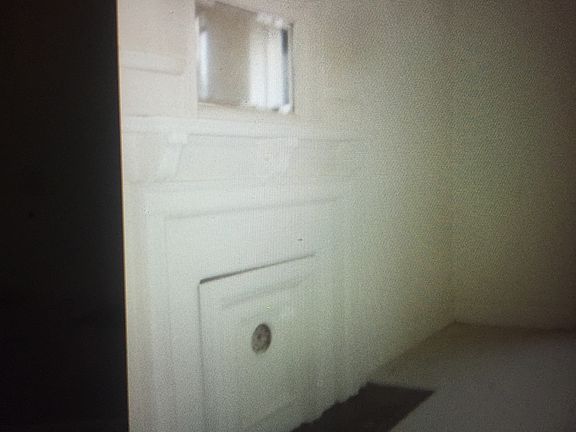 2nd image of 345 W 123rd St