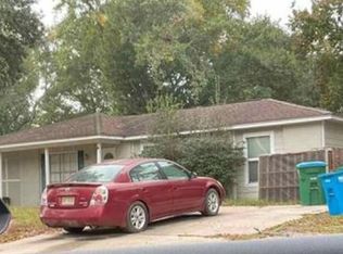 1403 Commanche St, Pascagoula, MS 39581