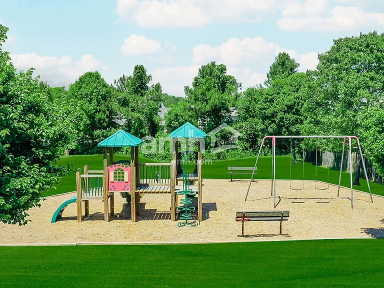 7056 Creeksong Dr — Photo 33