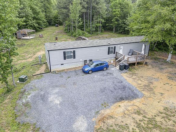 5th image of 1720 Johnson Rd SE
