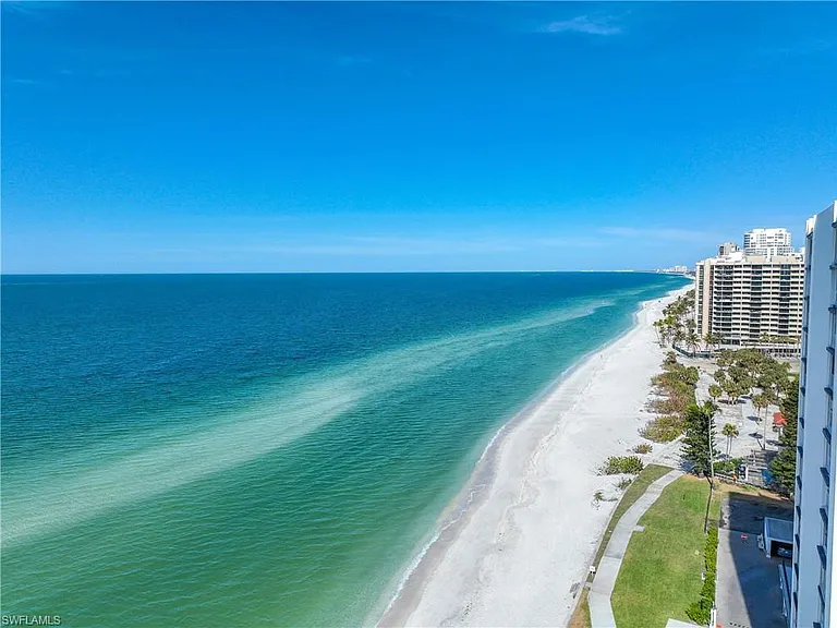 3991 Gulf Shore Blvd N #Penthouse 101 — Photo 43