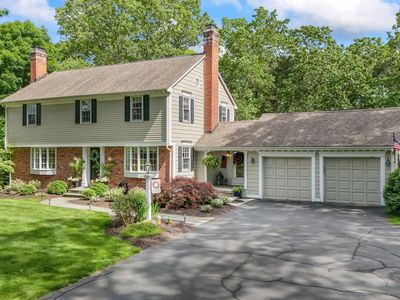 17 Stockade Road, West Simsbury, CT, 06092