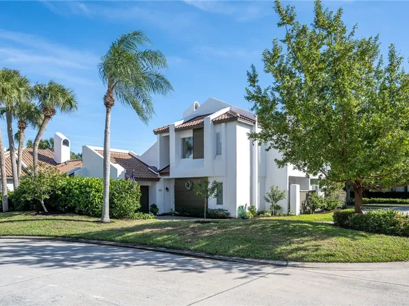 2131 Via Fuentes #2131, Vero Beach, FL 32963