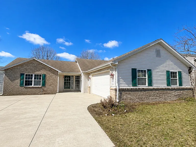 2114 Windflower Pl — Photo 1