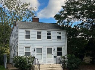 17 Burd St, Pennington, NJ 08534