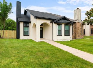 831 Binbrook Dr, Mesquite, TX