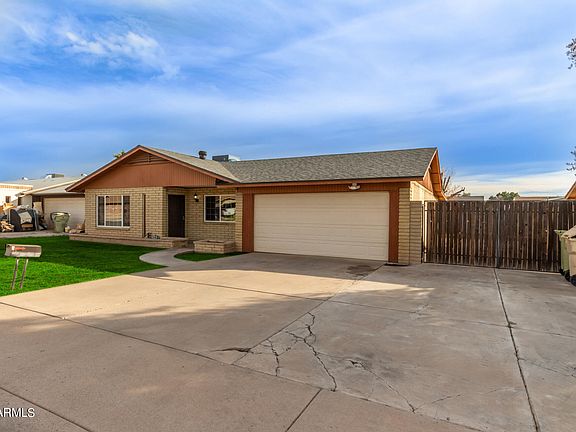 3rd image of 7325 W KEIM Drive