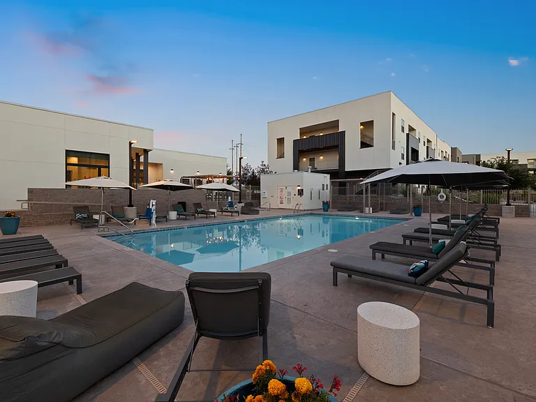 Cielo Luxury Living Apartments — Photo 16