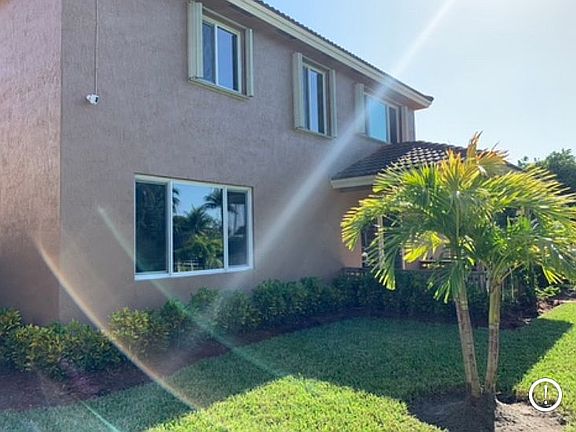 3rd image of 5063 Pebblebrook Way