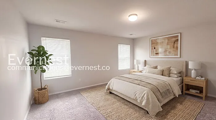 319 Maggie Way — Photo 3