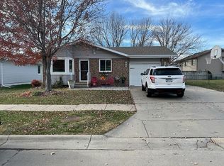 3435 N Miller Rd, Lincoln, NE 68521