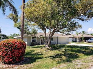 2111 Jo An Dr, Sarasota, FL 34231