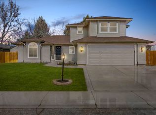 11870 W Tidewater Dr, Boise, ID 83713